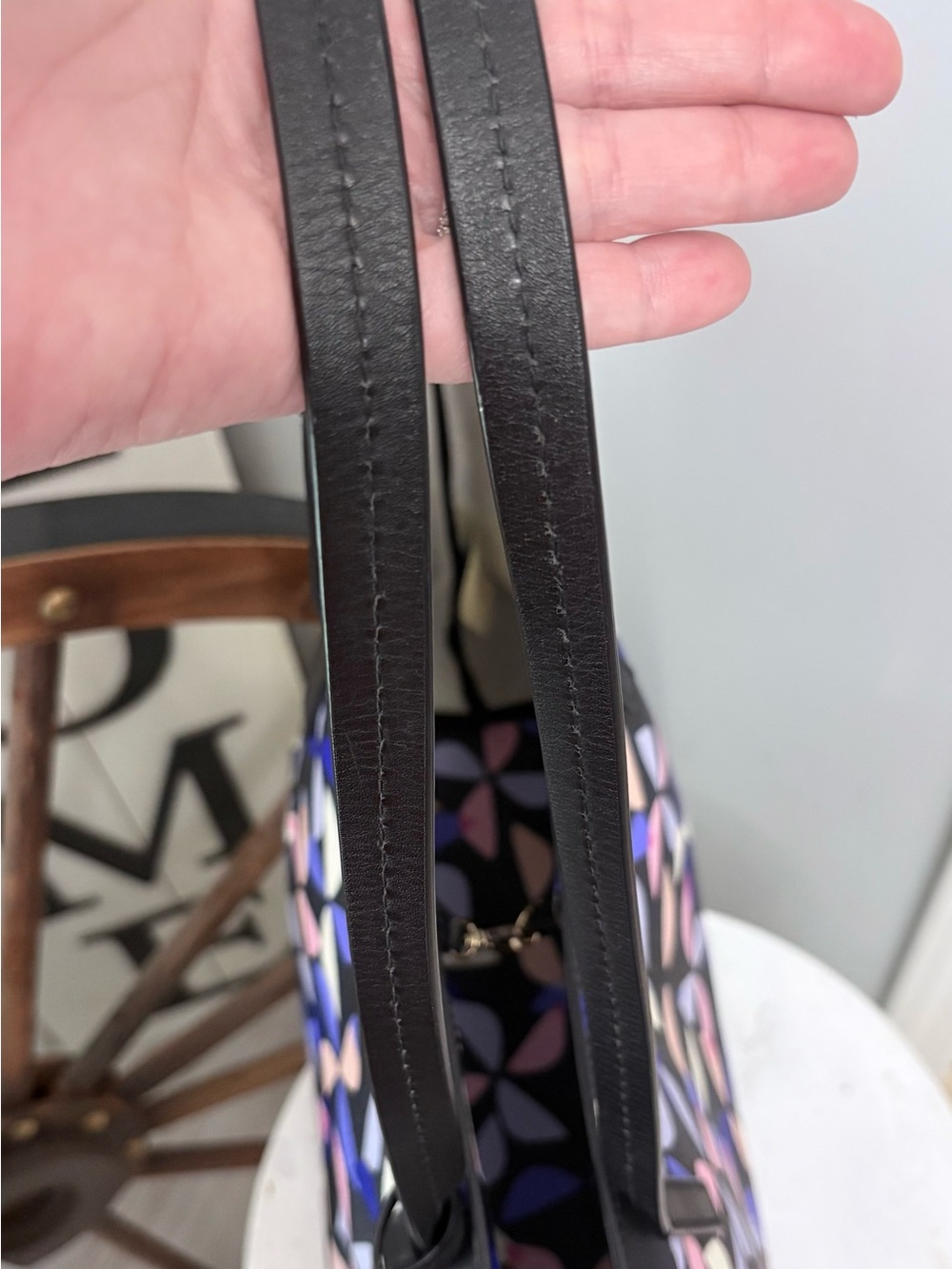 kate spade ♠️ Black & Multi Color Petal-Print Tote NWOT - Picture 9 of 9